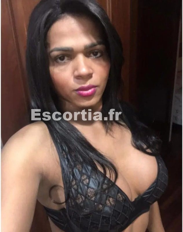 Femme Fontaine photo 4