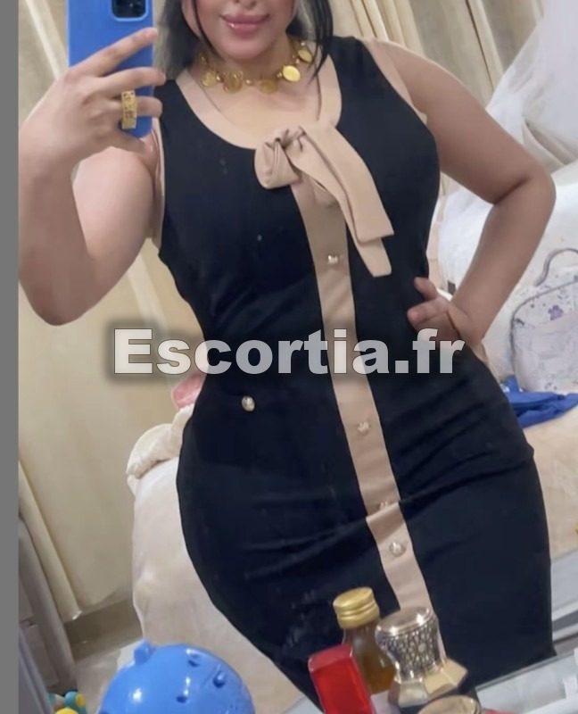 HOUDA BELLE MAROCAINE escort Paris