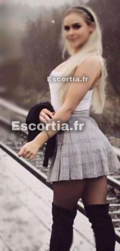 DRYANNE BEAUTIFUL WOMAN escort Bourgoin-Jallieu