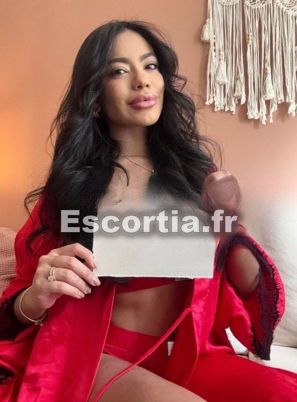 Sophie DUO avec Juliette escort Roissy-en-france