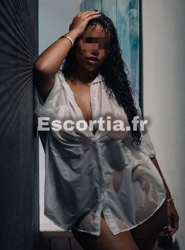 Deborah Sodomie photo 3