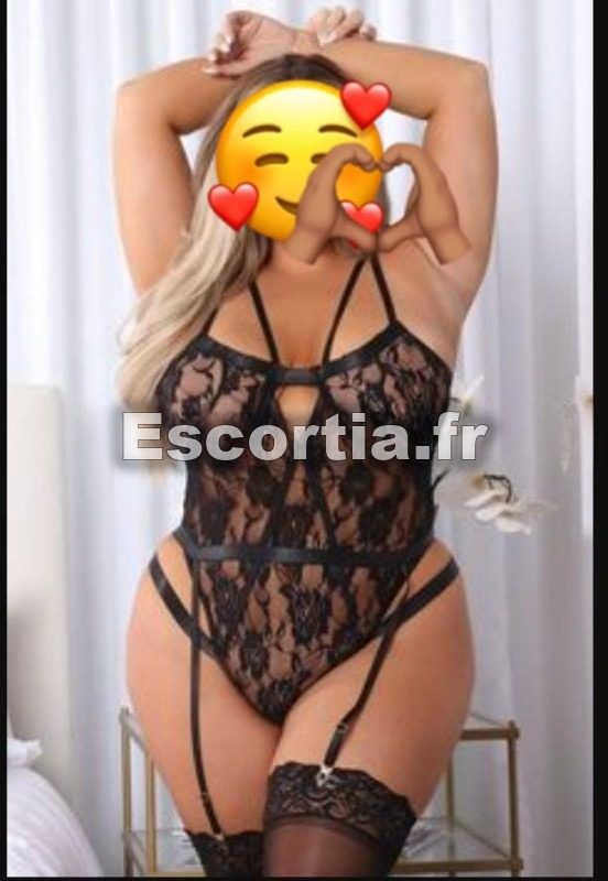 Karla  sodo escort Concarneau