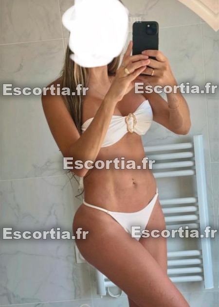 Alexita95 photo 3