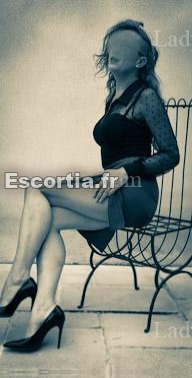 Annabelle64 photo 4