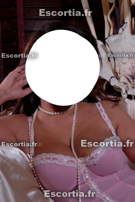 Aubane escort Saint-Maur-des-Fossés