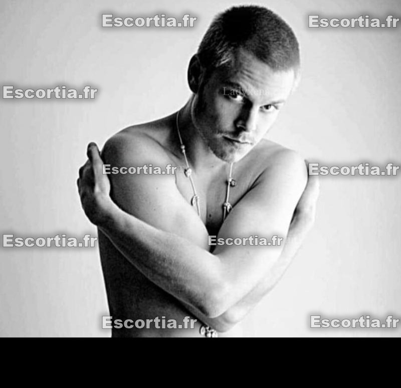 Beckyetnicolas photo 2