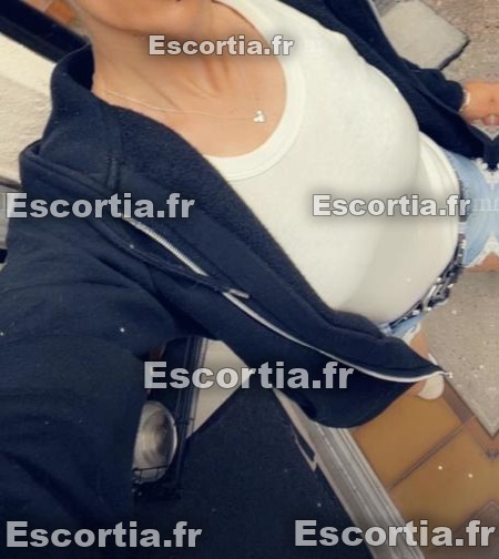 Bella14 escort Dunkerque
