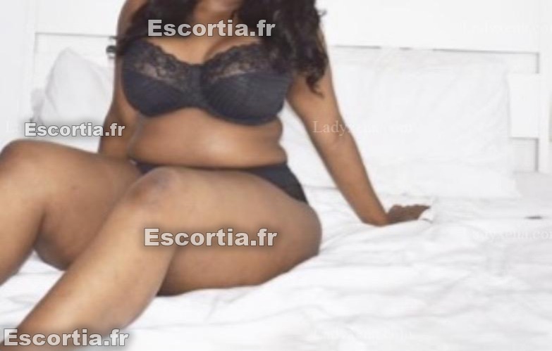 Belleblack55 photo 5