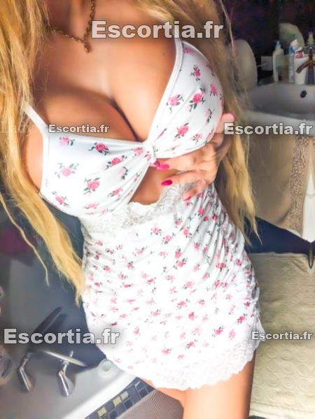 Blondecoquine photo 4
