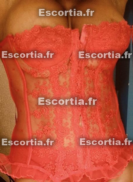 Charlotte38 escort Aubenas