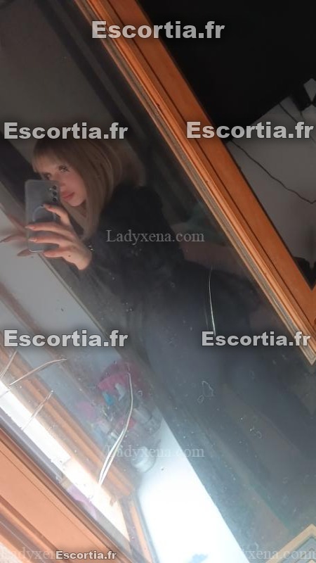 Chloe59 escort Cambrai
