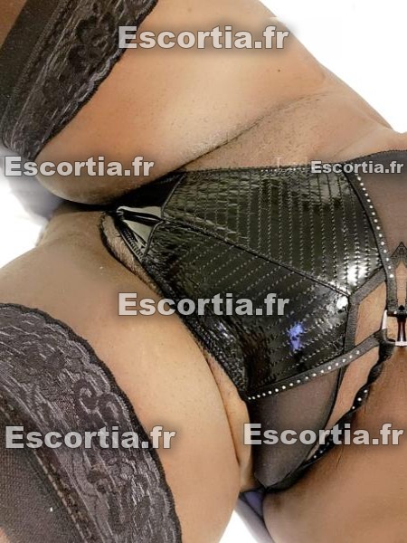 Chole212 photo 4