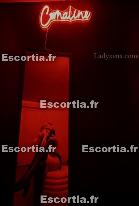 Cornaline escort Paris