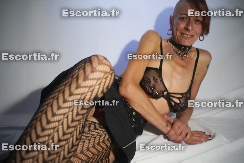 Darkpunky escort Grasse