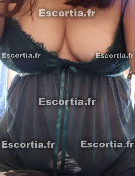 Elena35Bzh escort St meen le grand