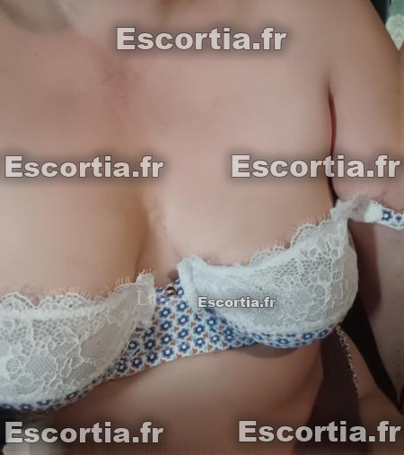 Elsa1985 photo 3