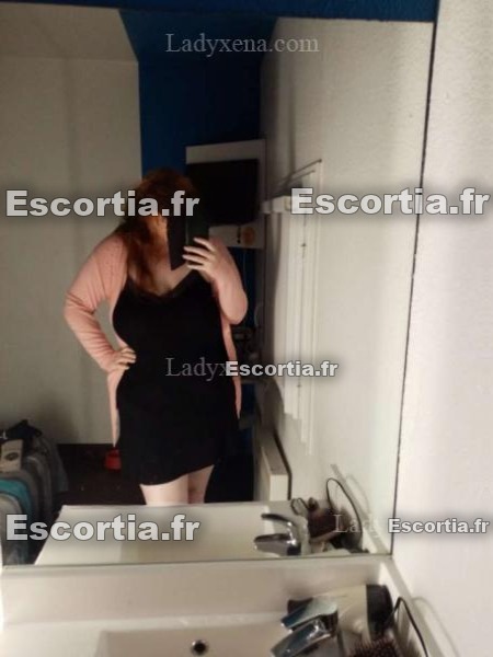 Emiliejolie2935 photo 2