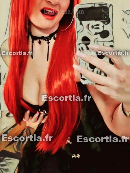 Emma Coquine photo 2