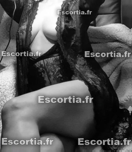Emyxxx photo 3