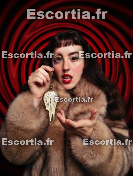 Ethervontease escort Marseille
