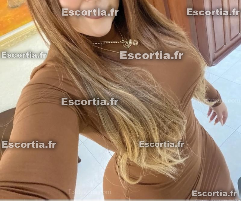 Eva Sensuel photo 3