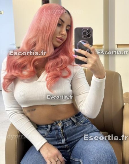 Evarose97 escort Biarritz