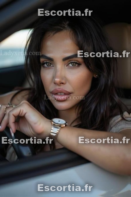 Helenacoquette escort Royan