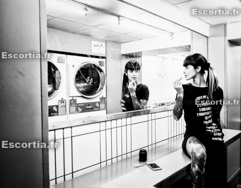 Inkgirl photo 4
