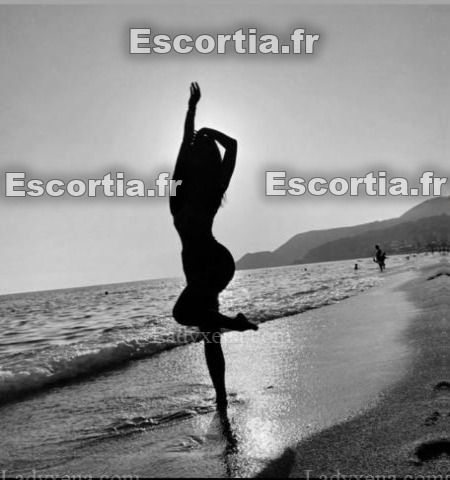 Irina68 escort Colmar  68