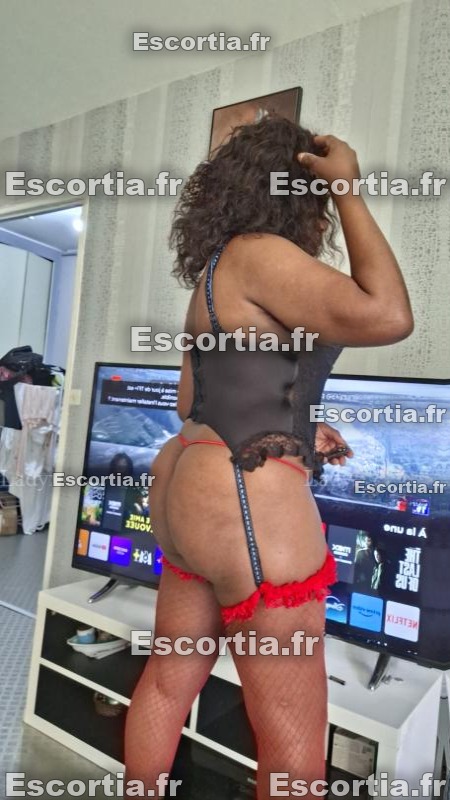 Ivana83 photo 2