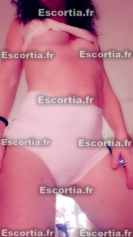 Julie30900Nimes photo 4