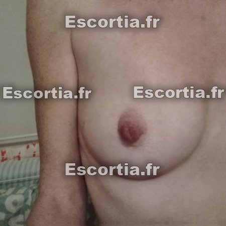 Karine18 escort Montlucon