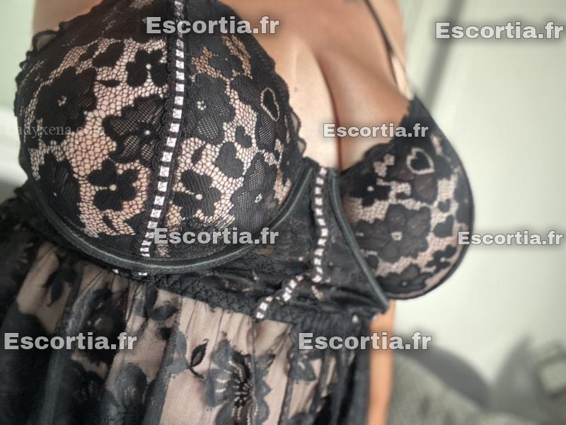 Karolina3133 escort Nice