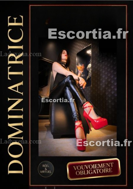 Lady Pineapple escort Aix les bains