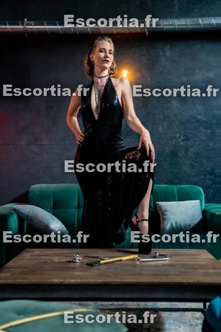 Lady Syene photo 4
