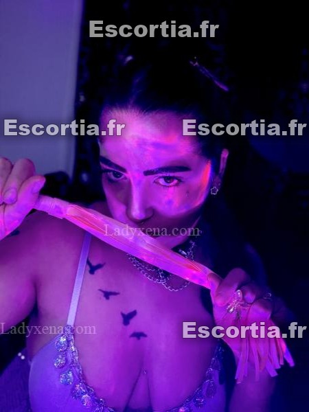 Ladysuccubes photo 2
