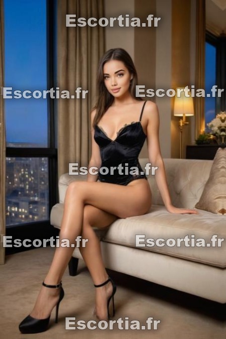 Lana Party escort Paris
