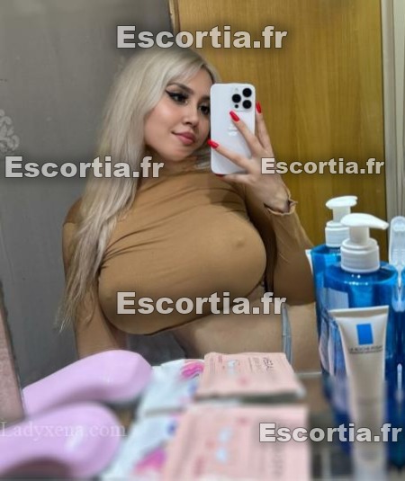 Leticia2701 photo 2