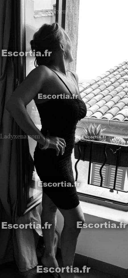 Livia escort cannes