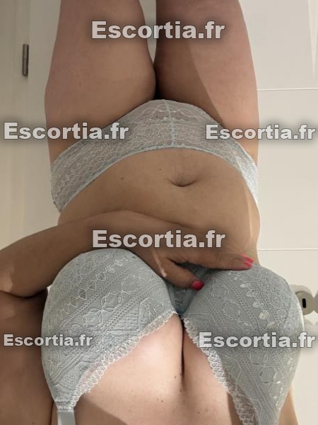 Louanelisa escort Metz