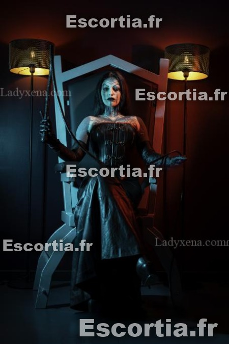 Lunatika escort Annecy