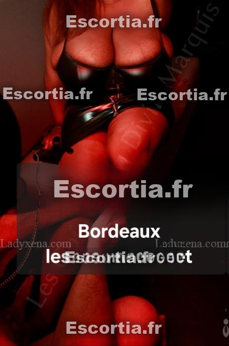 Madamebetty escort Poissy