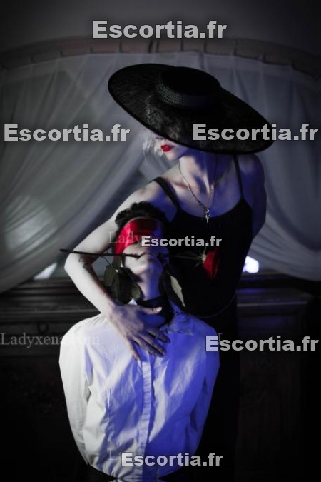 Madametoska photo 5