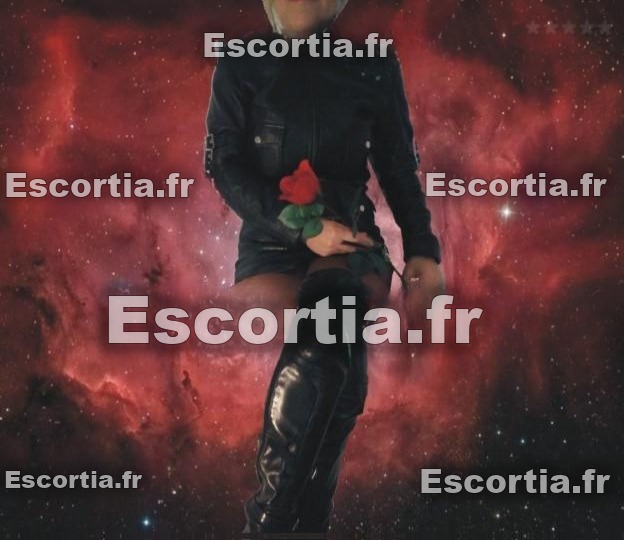 Maitresse Mtlea photo 2