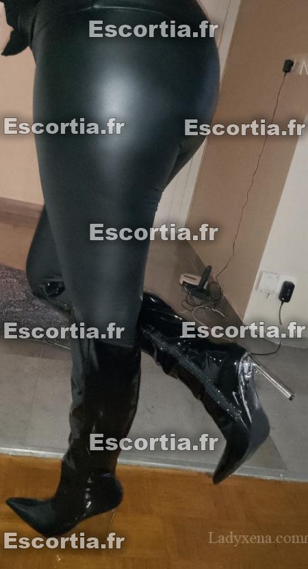 Maitressenayira escort Paris