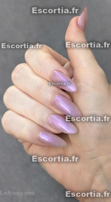 Medusaa escort Paris