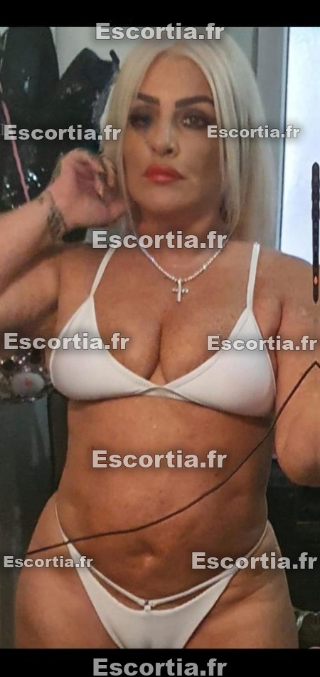 Megane escort Bordeaux