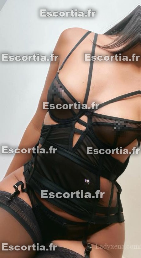 Melnox escort Paris