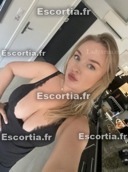 Mira Paris escort Paris