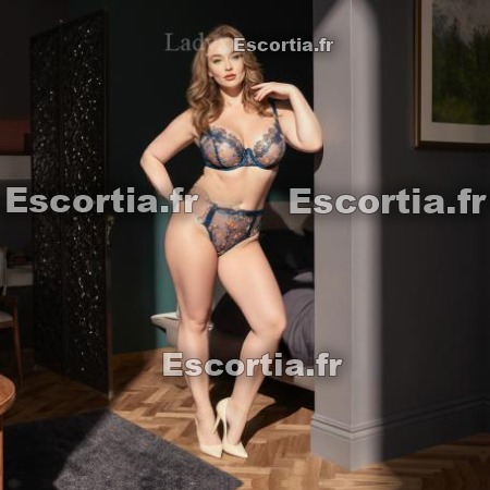 Mira Paris photo 5